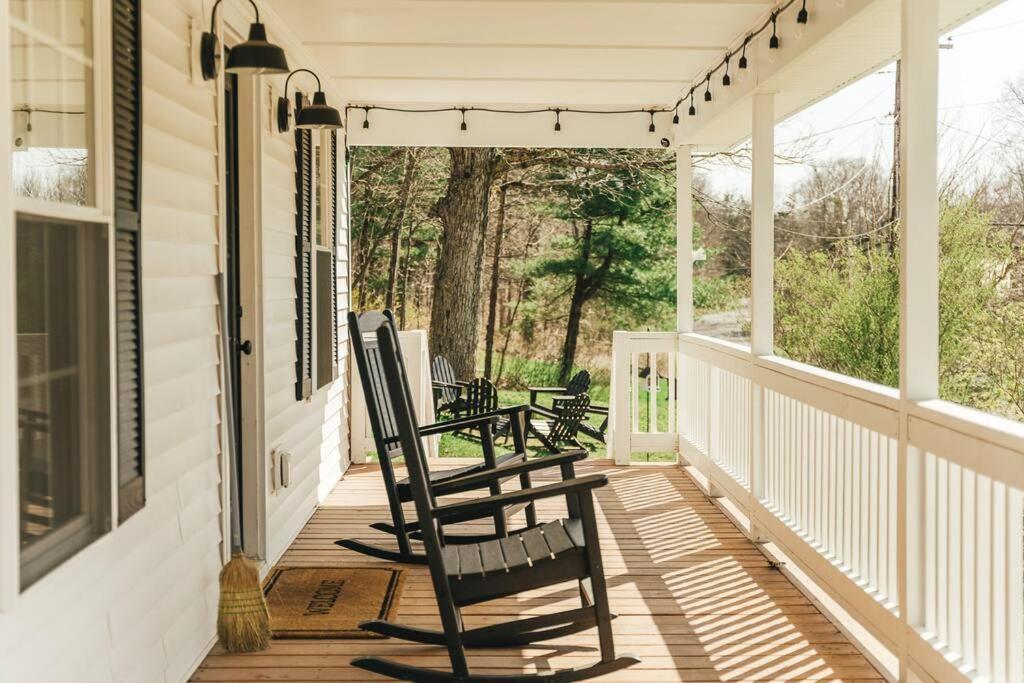 Cozy Cottage, Hot Tub, Fire Pit, 15Min To Hudson And Hiking Catskill Eksteriør billede